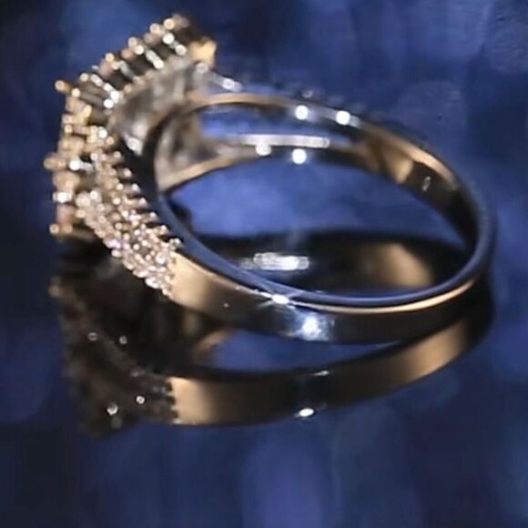 Elegant Square Cushion CZ Womens Formal Silver Fashion Engagement Ring Size 6 - Picture 10 of 15